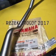 ORIGINAL YAMAHA MT25 STEERING BAR B04-F6111-00
