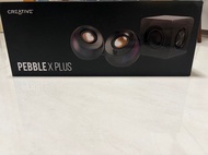 Creative Pebble X Plus 帶重低音喇叭和可定制 RGB 燈光的 2.1 USB-C 電腦喇叭