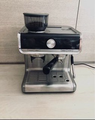 (原價$3,999) 90%新 Italian Barsetto 半自動 不銹鋼外殼 一體式 咖啡機 (連防靜電防飛粉30级磨豆機+拉花專用防熨打奶棒) 58mm 兩頭手柄 58mm double s