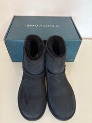 EMU Australia Stinger Mini 短靴