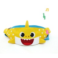 Pinkfong Baby Shark Hip Hop WP-B15 Cross Bag. Character Collection