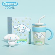 แก้วเก็บความเย็น กระติกน้ำพกพา แก้วน้ำพร้อมหูจับ สแตนเลส SUS316 ลายการ์ตูน แถมฟรีหลอดดูด ขนาด 700ml 