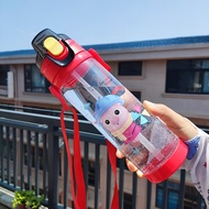 พร้อมส่ง🔥กระบอกน้ำเด็กมีสาย BPA Free ปลอดภัยสำหรับเด็ก น้ำไม่หก! 3 สี ขนาด 600 มิลลิลิตร ขวดน้ำของเด็ก ขวดน้ำเด็กราคาถูก กระบอกน้ำเด็ก ขวดน้ำเด็กพกพา ถ้วยน้ำเด็ก แก้วน้ำเด็ก ขวดน้ำเด็ก ขวดน้ำน่ารัก Kids School Water Bottle