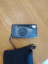 Nikon zoom 310 af 菲林相機