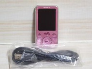 {哈帝電玩}~SONY Walkman 數位MP3隨身聽 NWZ-E436F 4GB 台灣公司貨 外觀包膜 功能正常良好