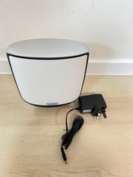 Netgear Orbi RBK850 主機