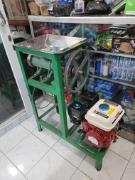 Mesin Giling Daging Cabe Kacang +Mesin Penggerak GX160