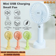 Mini Fan USB Charging Fan Mini Fan Portable Small Fan Desktop Fans Rechargeable Strong Wind Kipas Pegang USB Charge