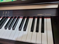 Yamaha Clavinova digital piano (CLP-930) 連琴櫈