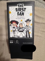 （Rex抱抱龍)The First Fan 反斗奇兵REX