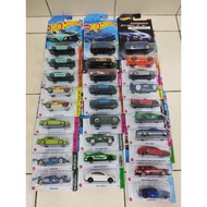 Hot Wheels Bundle 28 pieces