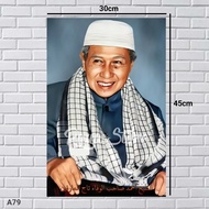 HIASAN DINDING Poster A3 Sheikh Ahmad Tojiroul Wafa Tajul Arifin R.A. /ABAH Anom POSTER/HABIB POSTER/ULAMA POSTER/NAHDLATUL ULAMA POSTER/Da'Wah POSTER/Wall Decoration/Room Decoration/Room Decoration