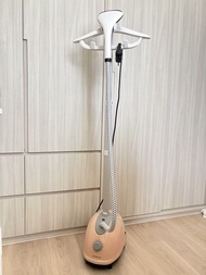 10檔調節 直立式蒸汽燙斗 1.8L蒸氣掛燙機 2000W掛式熨斗 SteamerIron