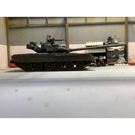 1/64 model defective wheel + tire accessories for 1:64 miniGT display garage diorama