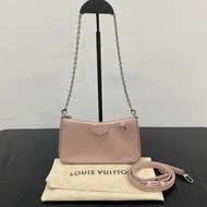 LV easy pouch on strap芭蕾粉水波紋大麻將腋下包 芯片款 19*11*3 98新配件塵袋