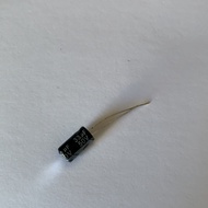 Solid capacitor 50V33UF SIZE:6*11mm Computer motherboard capacitor 33UF50V Computer 33UF 50V