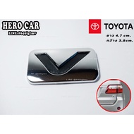 LOGO ​Large V Attached To The Rear Of TOYOTA Cars Silver Wide Size 4.7cm.height 3.8cm.