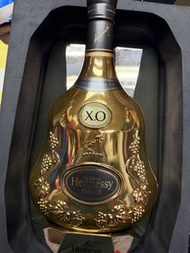 3000ml. 軒尼詩xo 土豪金特別版 。c42-3
