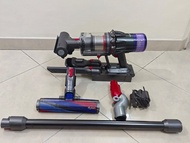 Dyson  digital slim fluffy（V10 slim）not v7.v8.v1o.v11。全套已深層拆開清潔,100%正常