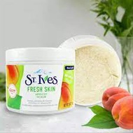 St Ives Fresh Skin Apricot Scrub Invigorating