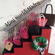 Handbags for B a r b i e dolls, ani mini, 1/6, 1/8, 1/12, licca, xinyi. Bag Code B