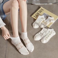 H36 Women's Cream Floral Socks Japanese Fashion