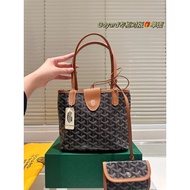 Goyard Single Side size: 20.19cm Shopping Bag From Head to All Guests
In Additional Received Baby Wi