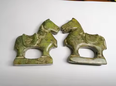 1pc Beautiful And Cute Old Hand-Carved Jade Chinese Sculpture Standing War Horse