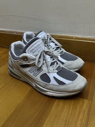 New Balance U991LG2 991v2