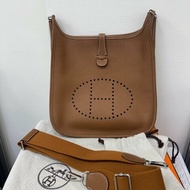 HERMES Evelyne 29 經典棕色斜背包 K刻