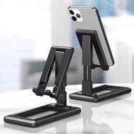 Mobile desktop stand Thickened nonslip fold Portable Bracket Applicable to mobile phones and tablets