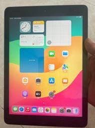 【金牌好物】iPad6代2018款 深空灰色128G i-Fi版機器外觀9.5新沒磕碰 輕微劃痕，升級內存 機器沒暗