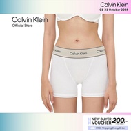 CALVIN KLEIN กางเกงชั้นในผู้หญิง ทรง Boxer Briefs Heritage Cotton รุ่น QF8371 100 - สีขาว