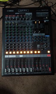 Yamaha MGP12X Audio Mixer Mixing Desk Console SPX RevX Effect Processor
