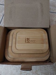 竹蓋玻璃保鮮盒3入（方形；大、中、小）台泥、中橡股東會紀念品