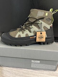 Palladium Pampa Lite+ Xplor Wp+ Olive Night Size 9 27cm