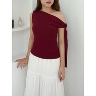 ASOKA Wony Top 3155 - One Shoulder Knitwear - Sabrina Basic Women's Top
