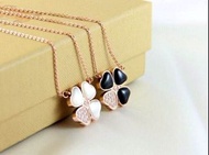 VCA 梵克雅寶四葉草貝殼鑲鑽項鍊（黑/白貝母雙色可選）