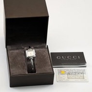 送料無料 GUCCI 1900L 女性用腕時計 クォーツ 19mm Silver Square 箱付き 手錶 古董錶 復古手錶 日本直送