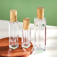 Wooden Lid Glass Perfume Bottle 30ml Square Perfume Sub-bottling 50ml Transparent Spray Bottle Perfu