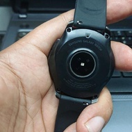 Smartwatch Samsung galaxy watch gear second normal minus lcd Jam original