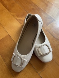 Beverly Hills Polo Club Flats