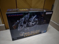 ［全新未開封］超合金 長牙獅 + 一set 三套裝備 Bandai Zoids RZ-041 Liger Zero 模型 長牙獅 零式 索斯機械獸
