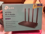 TP-Link AC1200 Wi-Fi Router Archer C6U