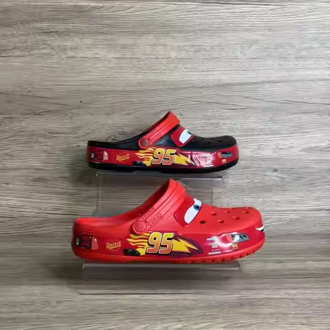 Disney Cars Lightning McQueen Cave Shoes Fashion Simple Adult Couple Dopamine Hole Shoes Casual Vers