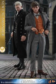 全新未開Hottoys 1/6 特別版《怪獸與牠們的產地》 《the crimes of grindelwald 》Newt Scamander & Grindelwald 人偶 mms512 & m