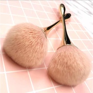 Ready Stock Loose powder brush, soft hair, large blush, makeup powder, 软毛大号软毛腮红定妆粉饼一支装