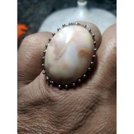 Almahera White Bacan Stone natural code 52/21
