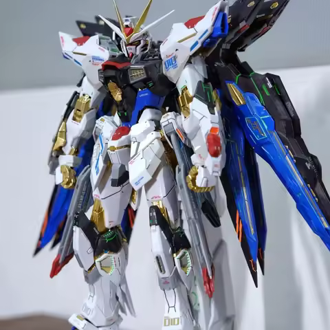 Daban 8802 Strike Freedom Mg 1/100 Assembly Model Kit Without Light Wings Scale Plastic Model Toys B