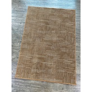 Nobu Carpet 140 x 200 cm 877 Brown